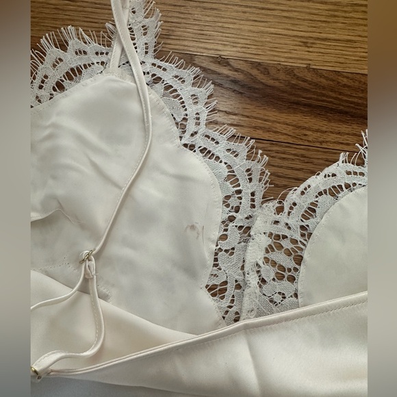 Doen Cream Lace Trim Tank Top - Picture 6 of 6